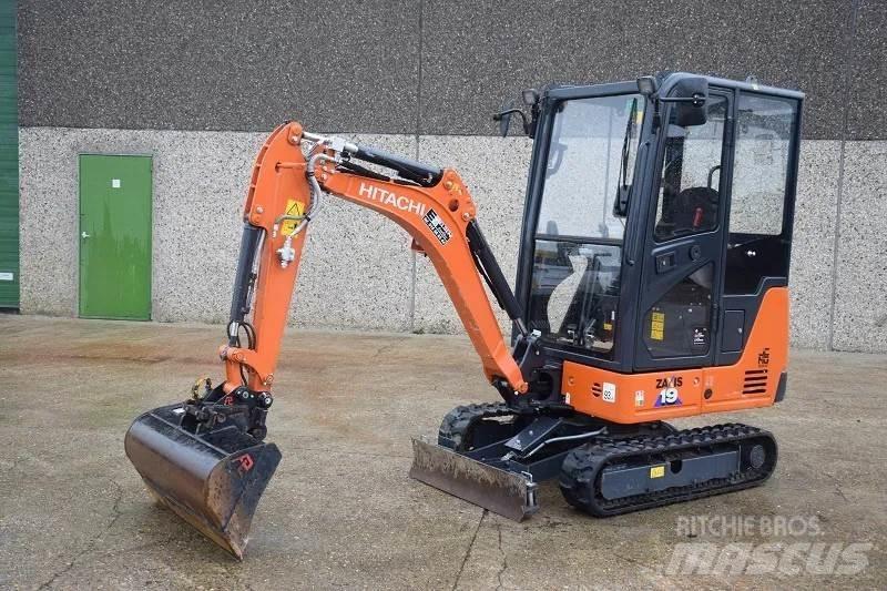 Hitachi ZX19.6 CR 小型挖掘机