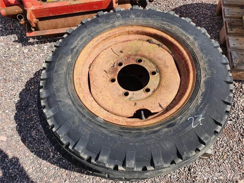 BKT 7.5-20 轮胎、车轮、轮圈