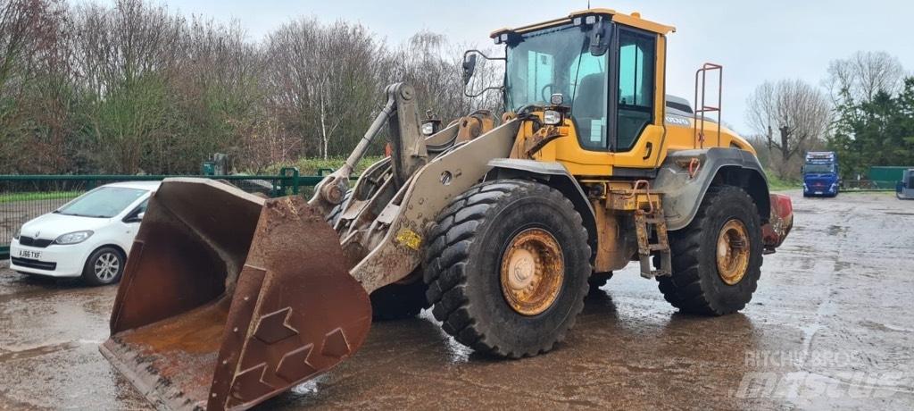 Volvo L 120 H 轮式装载机