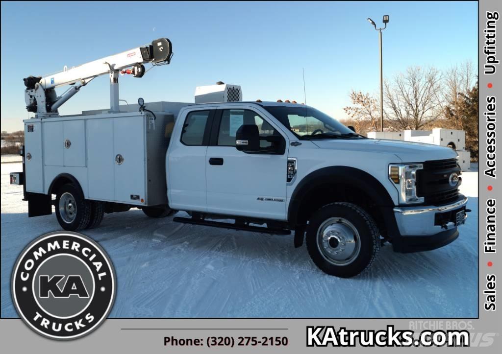Ford F 550 XL SD 履带起重机