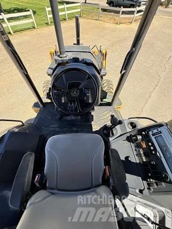 John Deere 310L EP 反铲装载机