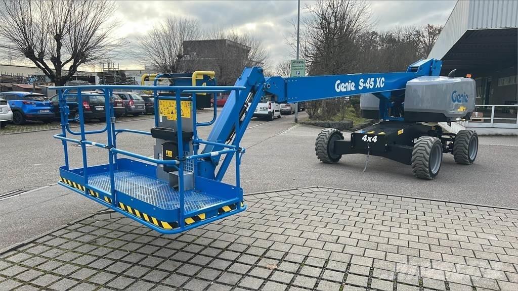 Genie S-45 XC 直臂高空工作平台