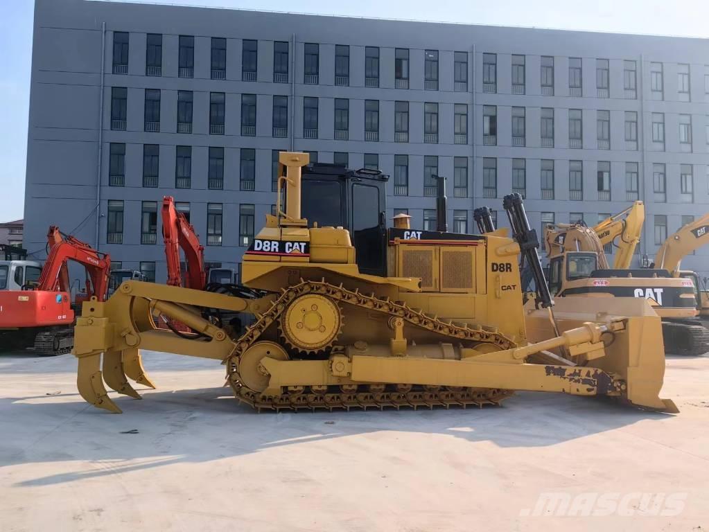 CAT D8R 履带式推土机