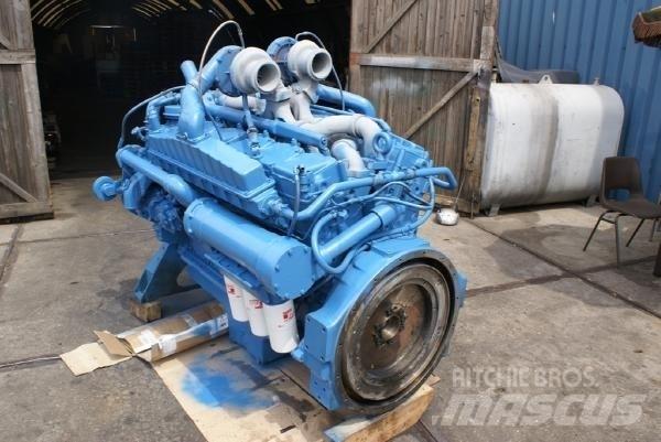 Cummins VTA 28 发动机
