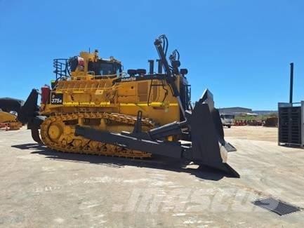 Komatsu D 375 A-8 履带式推土机