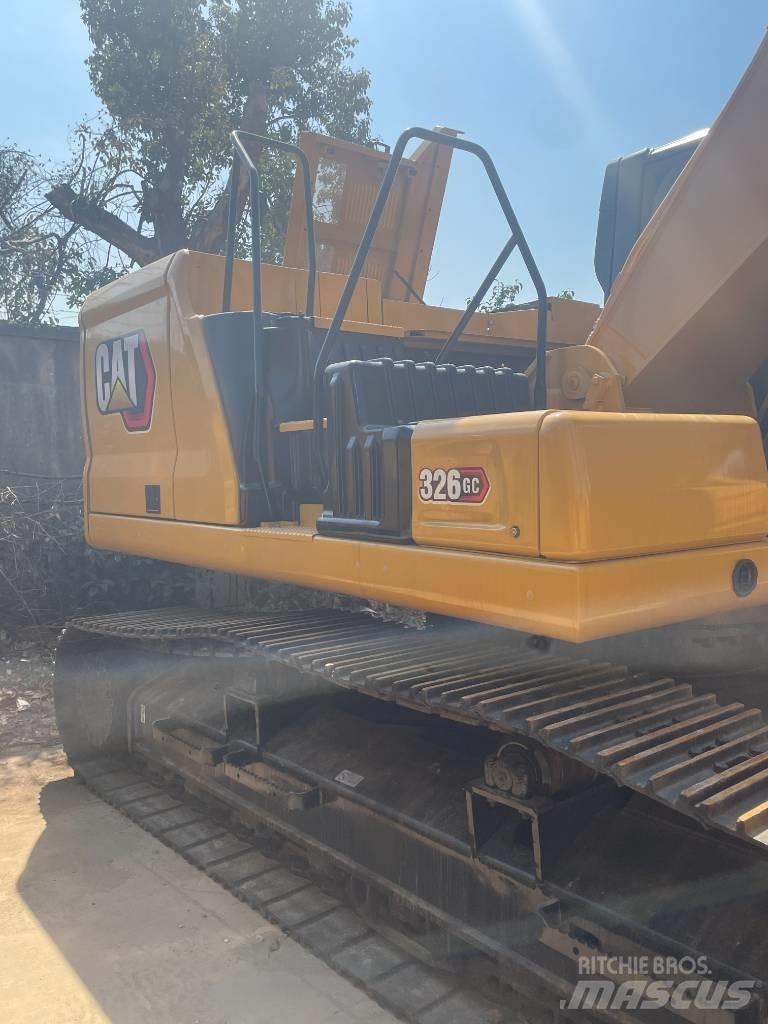 CAT 326 GC 履带挖掘机