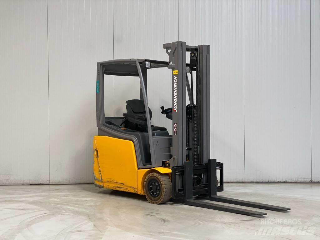 Jungheinrich EFG216k 电动叉车