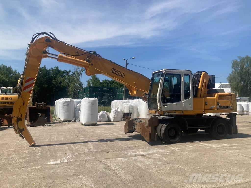 Liebherr A 904 工业挖掘机