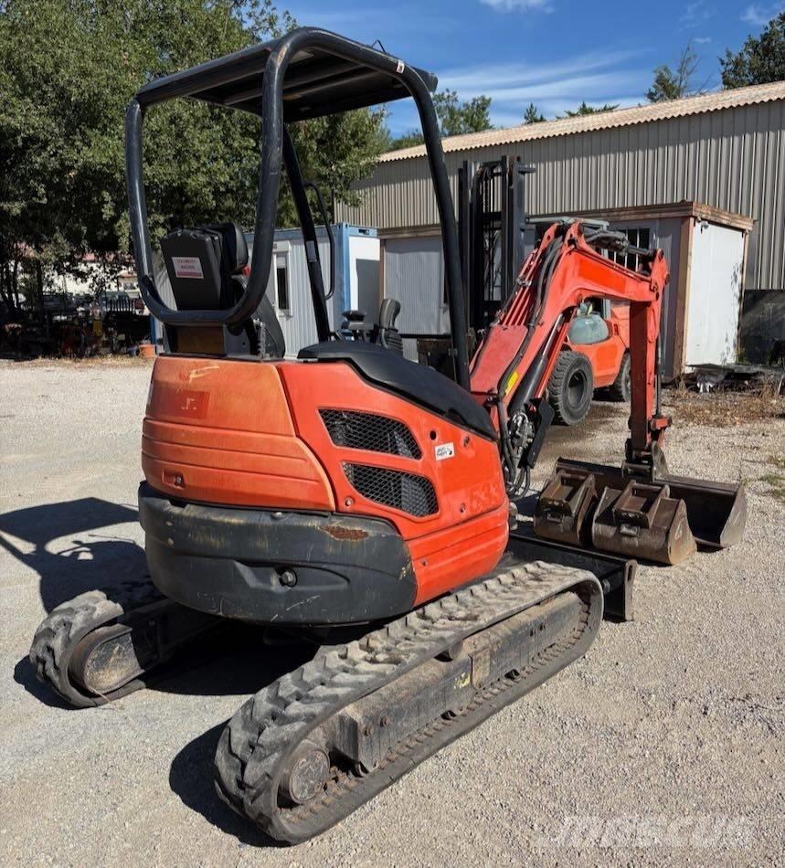 Kubota U 20-3 小型挖掘机