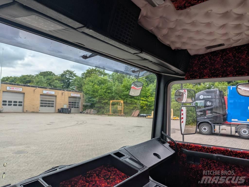 Volvo F 10 平板栏板货车