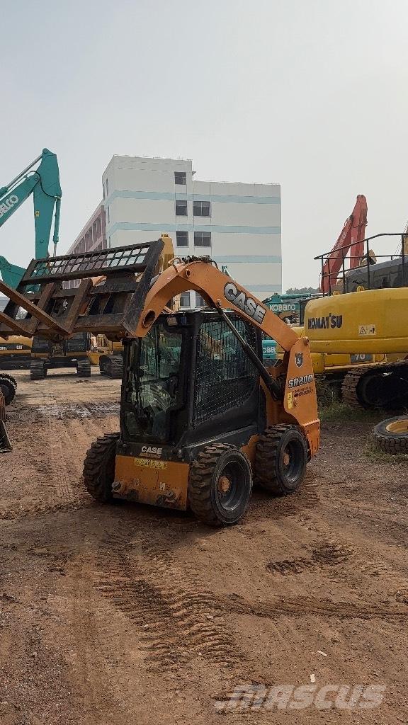 CASE SR200 滑移装载机