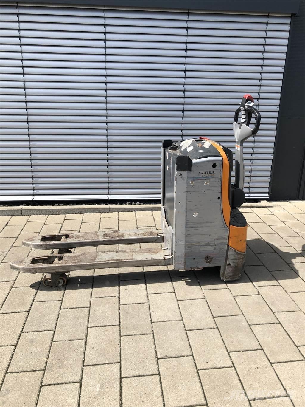 Still EXU-H 18 手推堆垛车