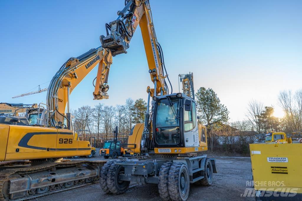 Liebherr A 916 轮式挖掘机