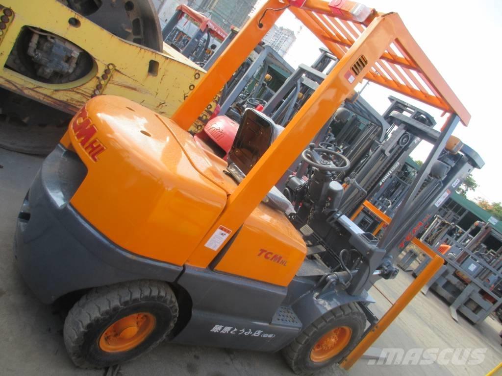 TCM FD 30 柴油叉车