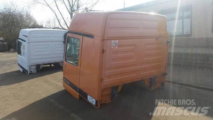 Mercedes-Benz 2540 运输工具-其他