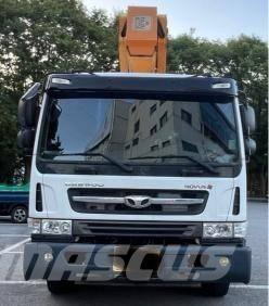 Jinwoo JW450 车载式高空作业车