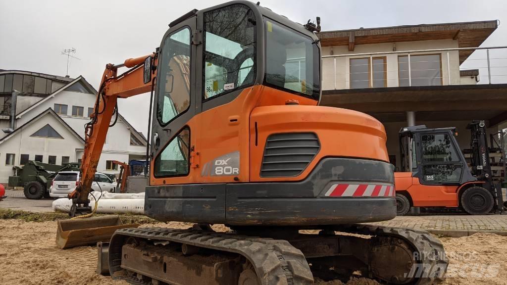 Doosan DX 80 R 中型挖掘机