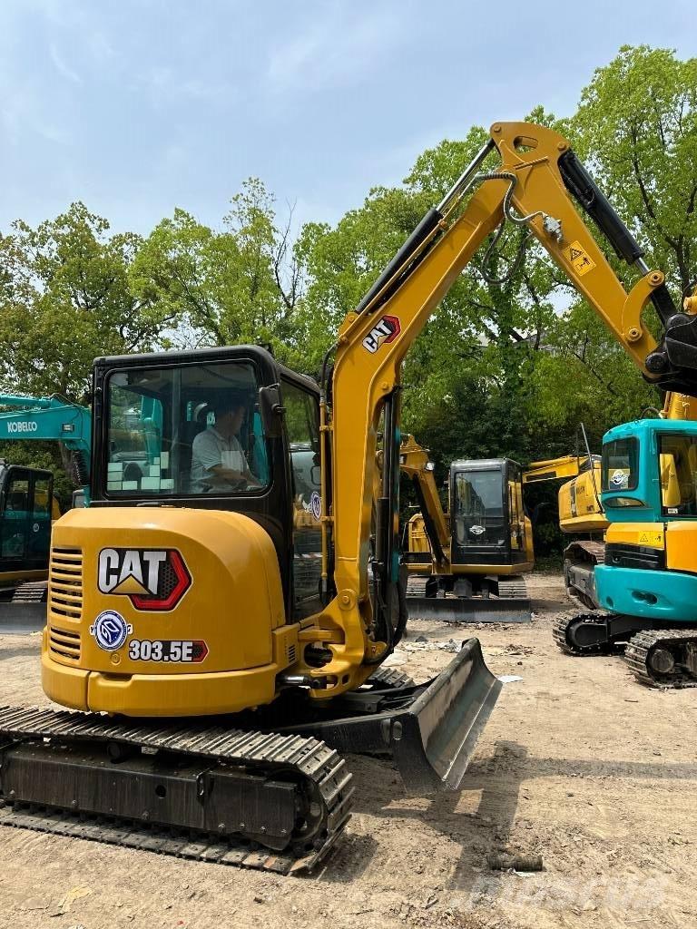 CAT CAT 303.5E2 小型挖掘机