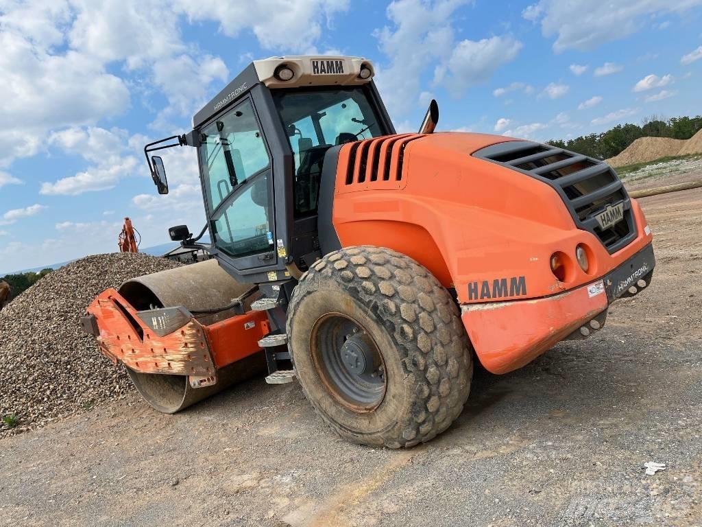 Hamm H11 i x 单轮压路机