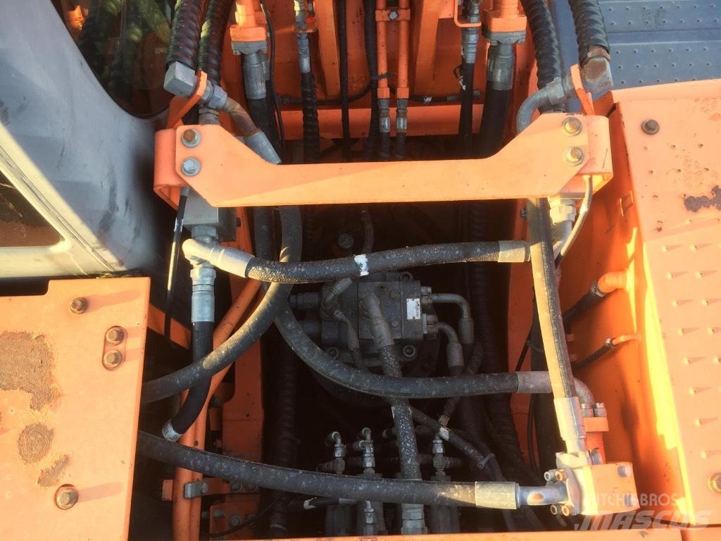 Doosan DX 255 LC 履带挖掘机