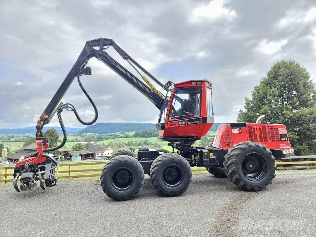 Komatsu 911.5 收割机
