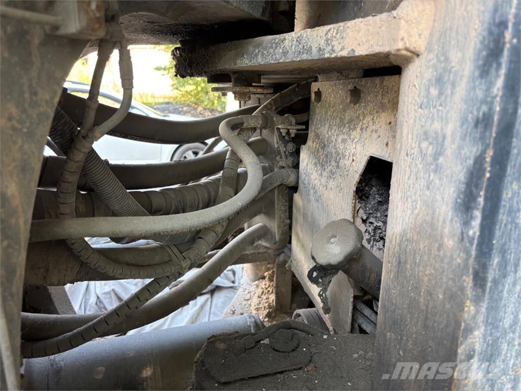 Komatsu WA480-5H 建筑机械-其他