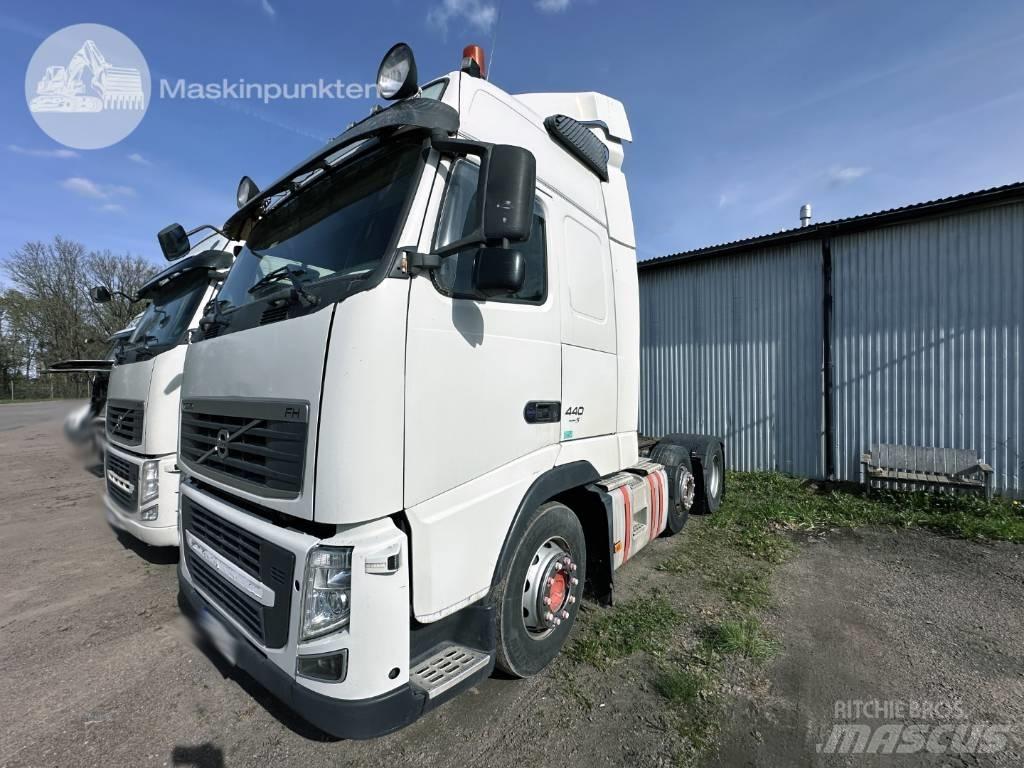 Volvo FH 440 Puscher 牵引车