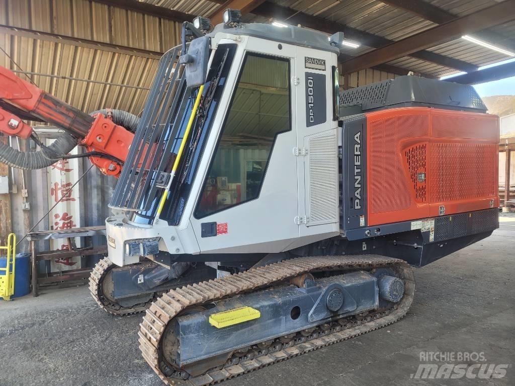Sandvik DP 1500 i 钻孔机