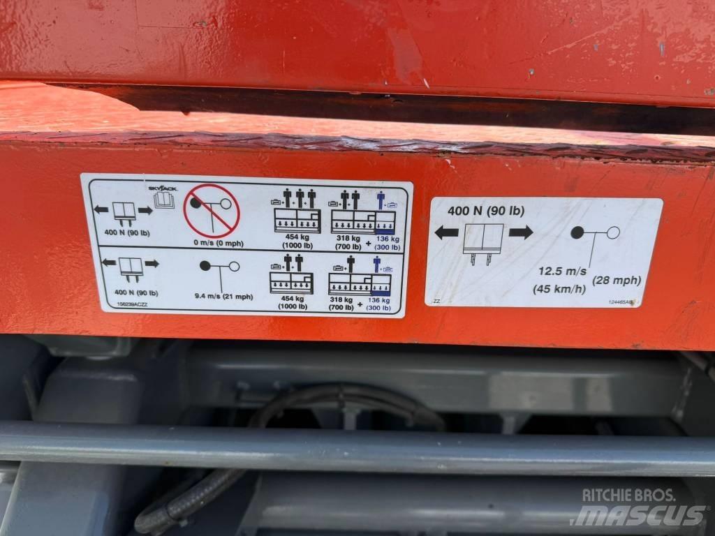 SkyJack SJ 4626 剪叉式升降机