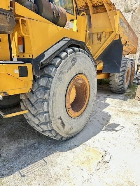 Volvo A 25 C 铰接式自卸车