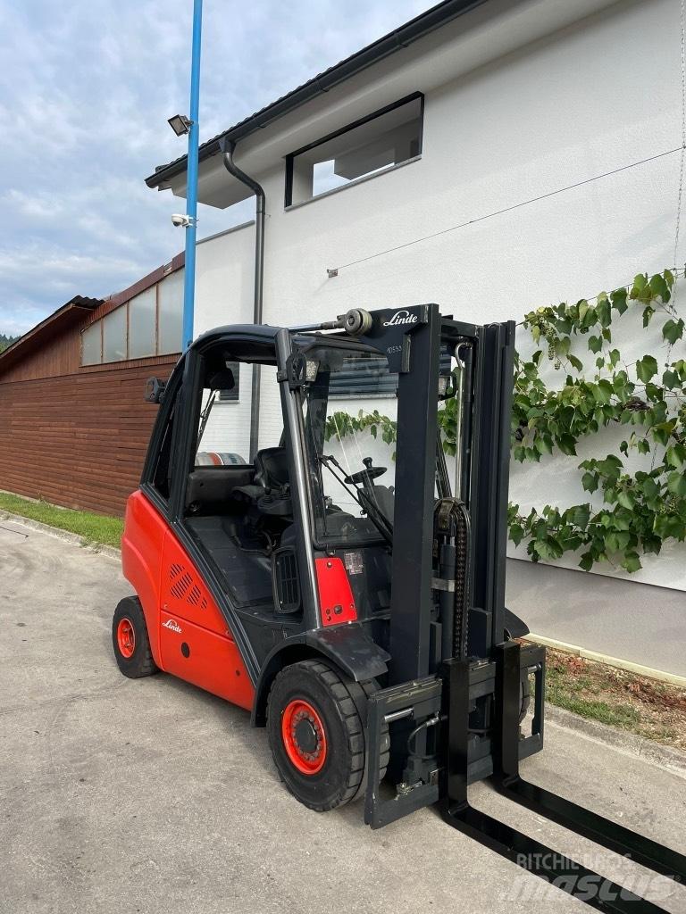 Linde H 30 T 天然气叉车