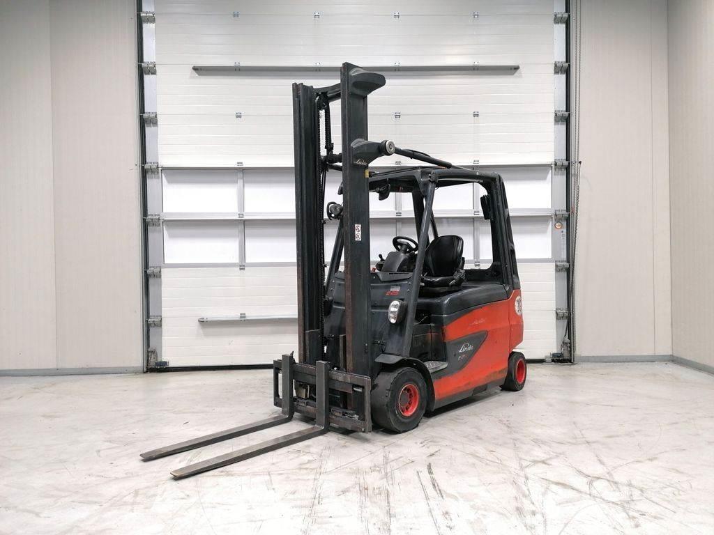 Linde E25HL-01/600 电动叉车