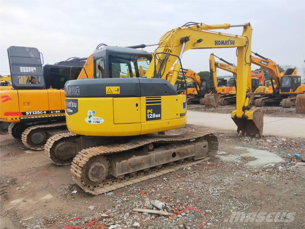 Komatsu PC 128 US 中型挖掘机