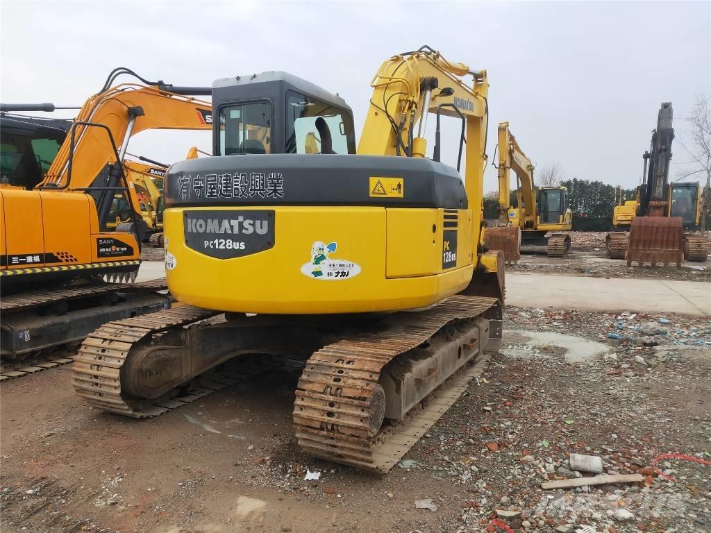Komatsu PC 128 US 中型挖掘机