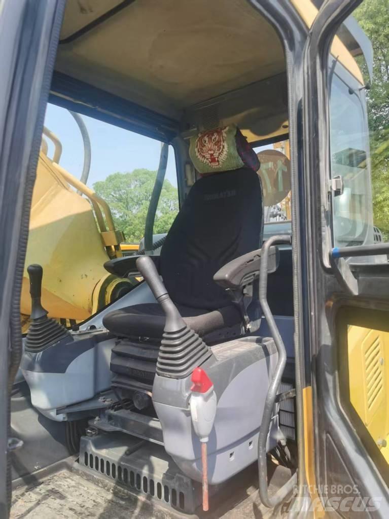 Komatsu PC 400-7 履带挖掘机