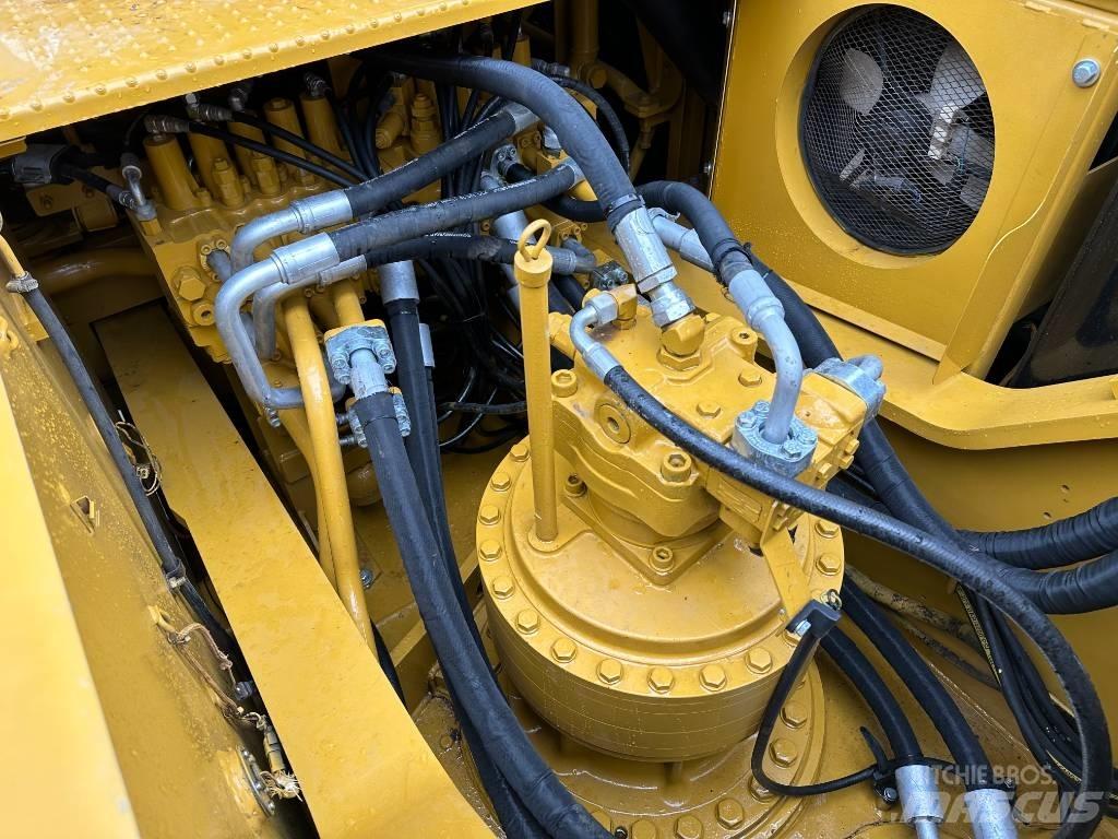 CAT 336 D2 履带挖掘机
