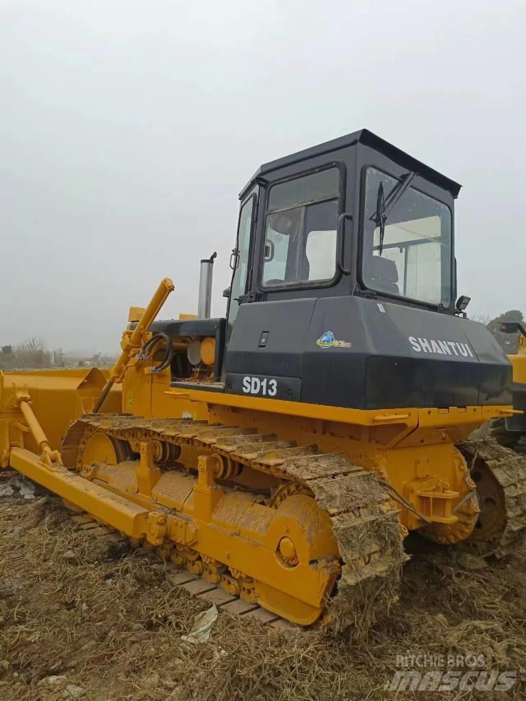 Shantui SD13 履带式推土机