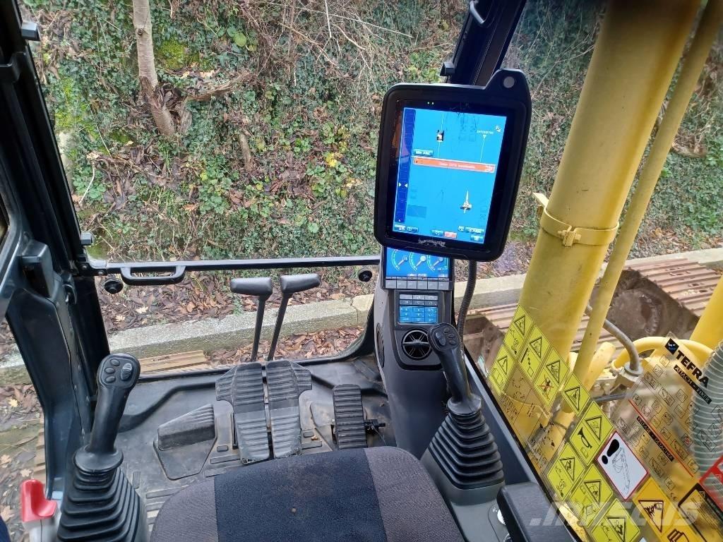 Komatsu PC 210 LC 履带挖掘机