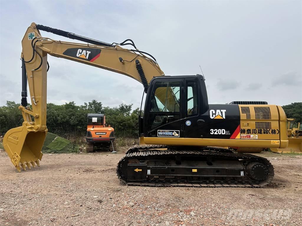 CAT 320 D L 履带挖掘机