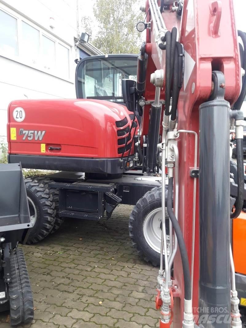 Yanmar B75W 轮式挖掘机