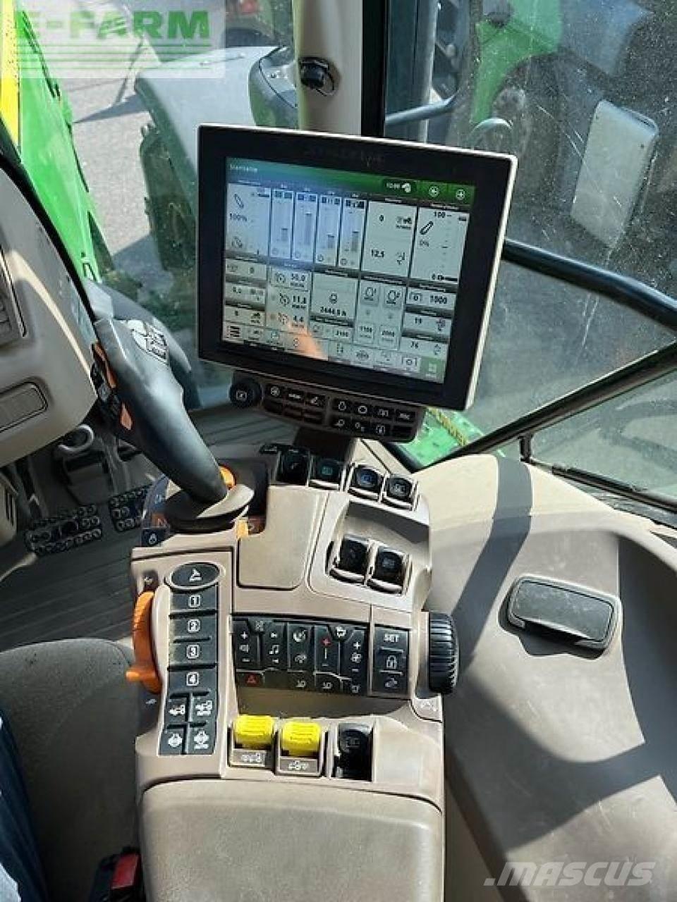 John Deere 6155r 拖拉机/农用车