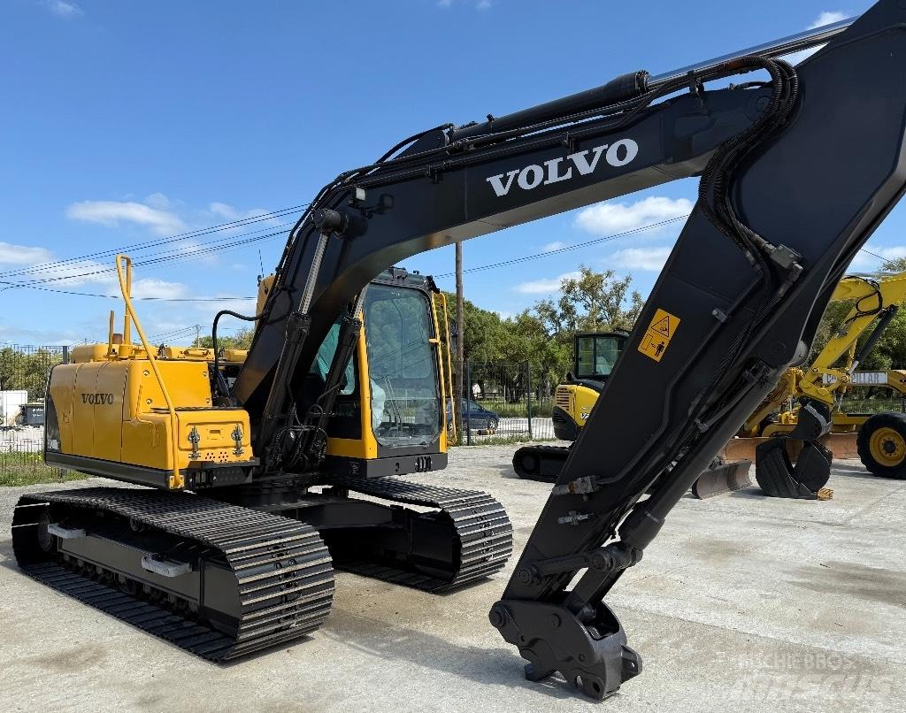 Volvo EC 140 B LC 履带挖掘机