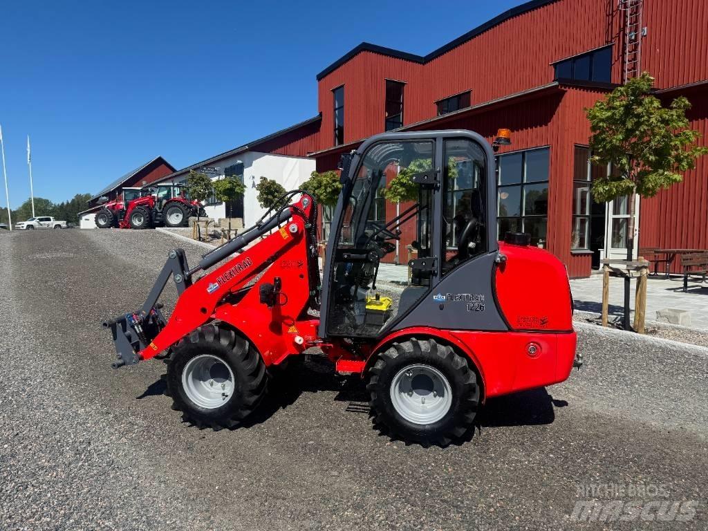 Flexitrac 1226 CAB 多功能装载机