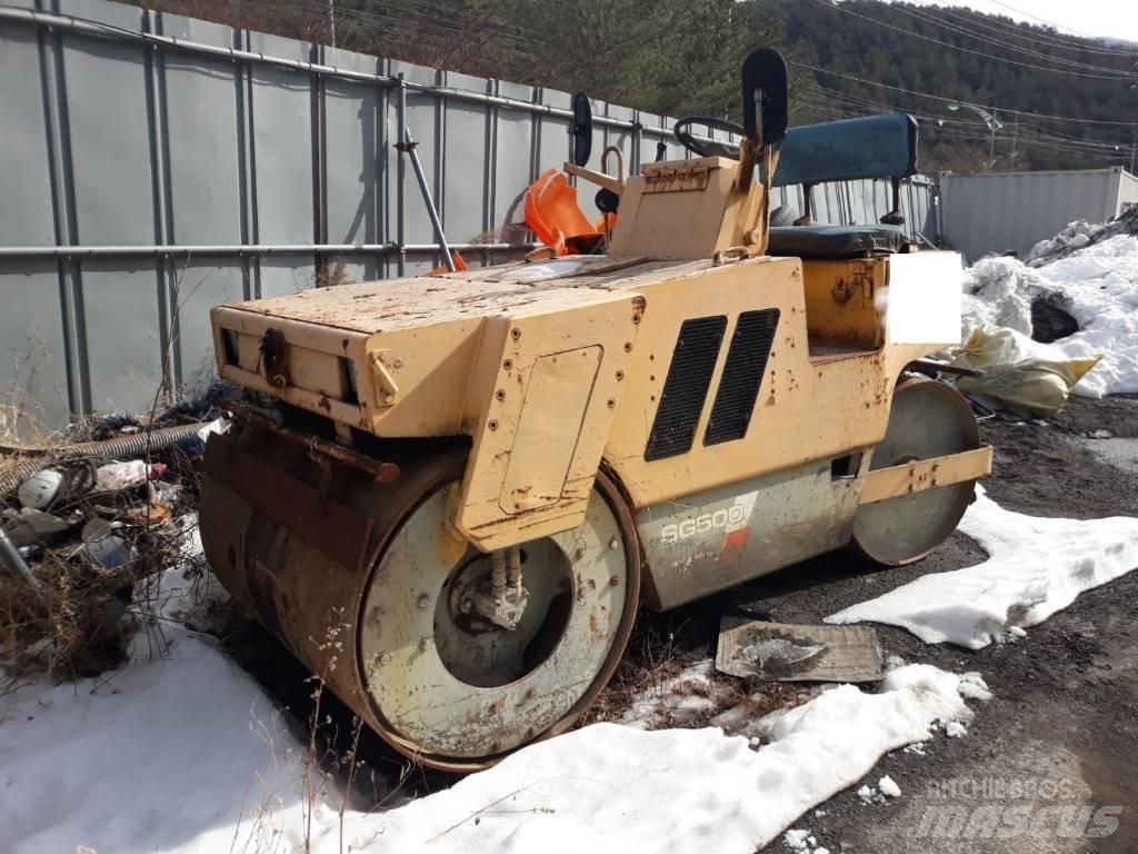 Sakai SG500 单轮压路机