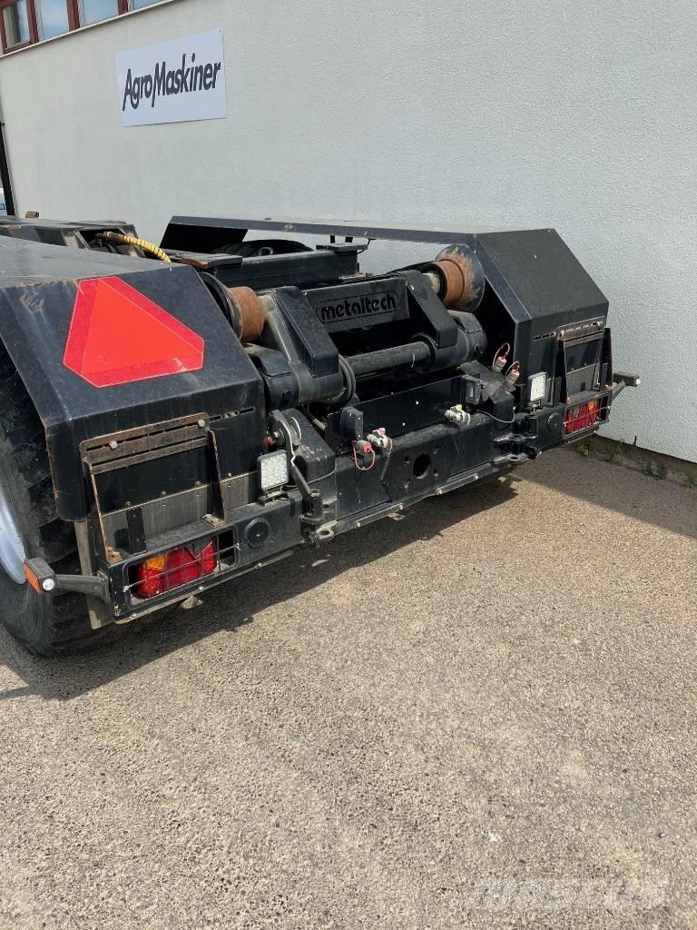 Metaltech MT 20-24 箱式拖车