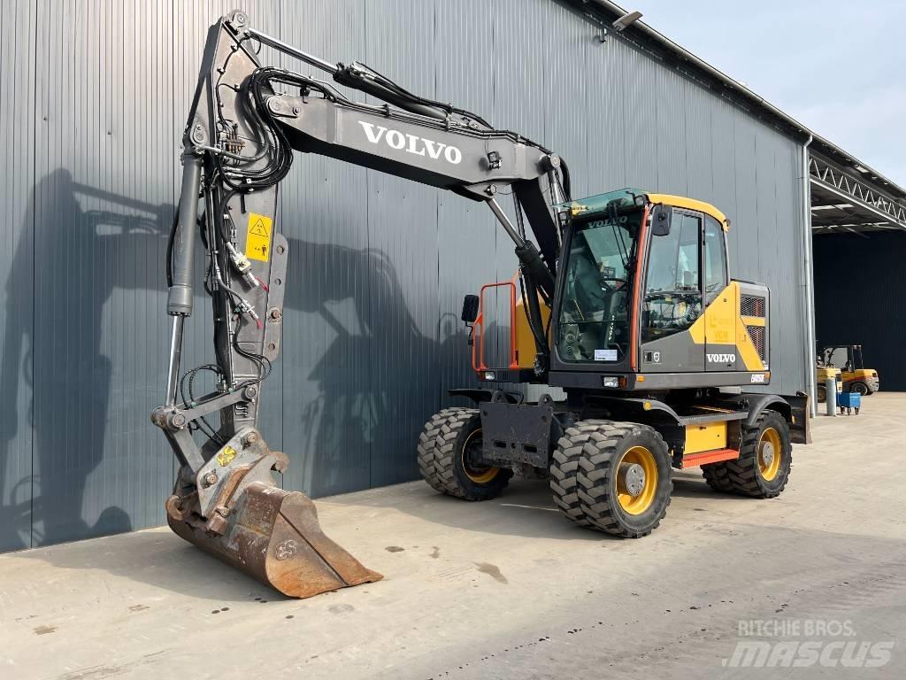 Volvo EWR150E 轮式挖掘机
