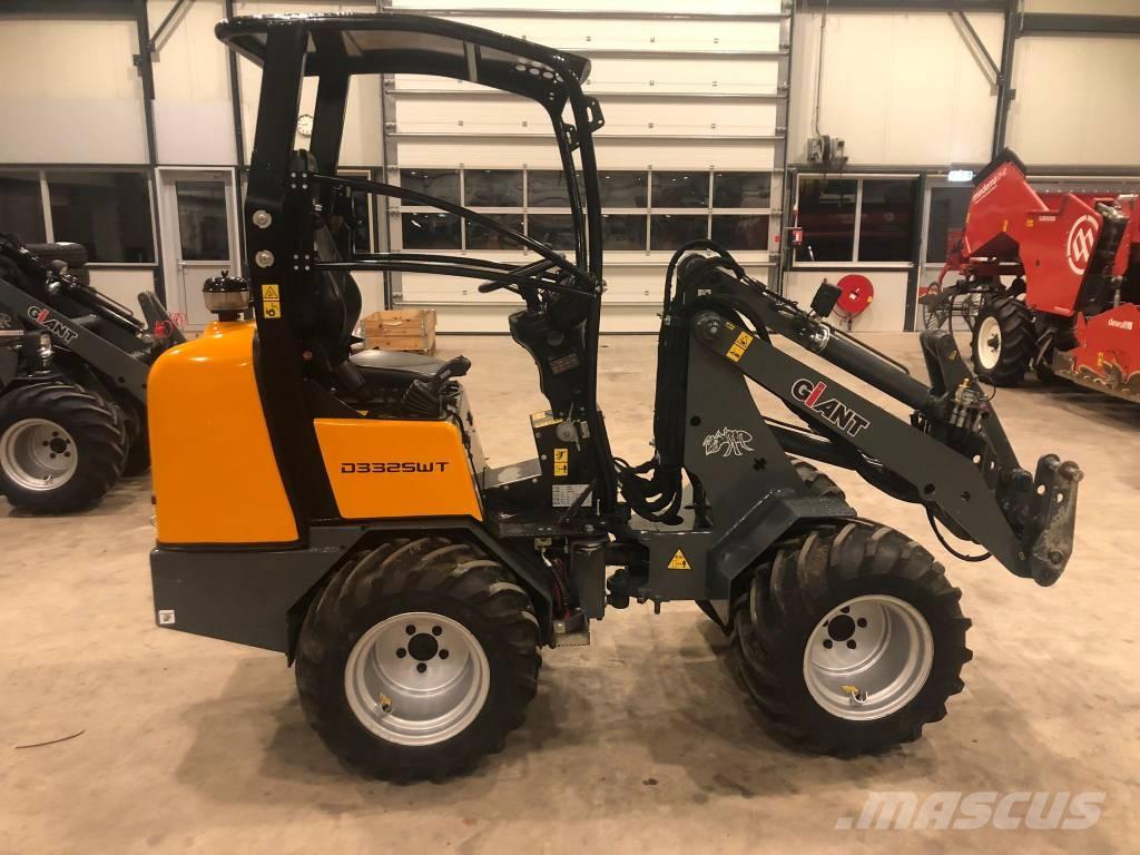 GiANT D 332 SWT 多功能装载机