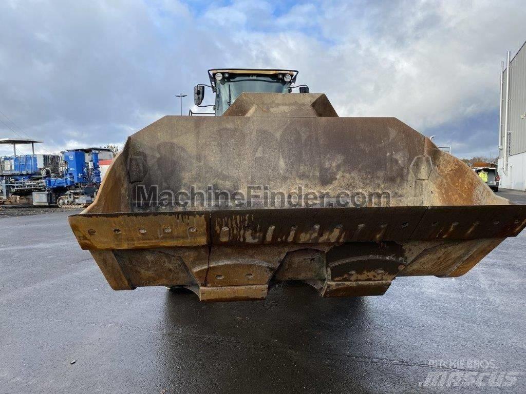 CAT 966 M XE 轮式装载机