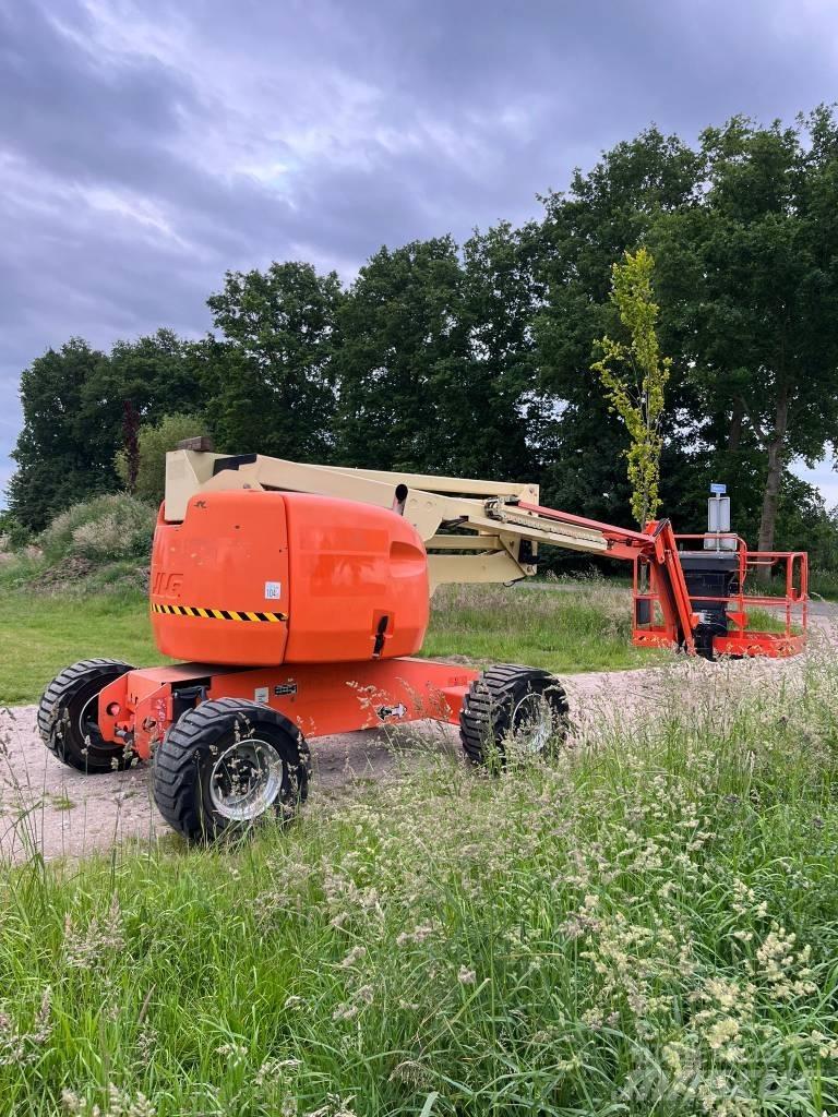 JLG 510 AJ 曲臂高空工作平台