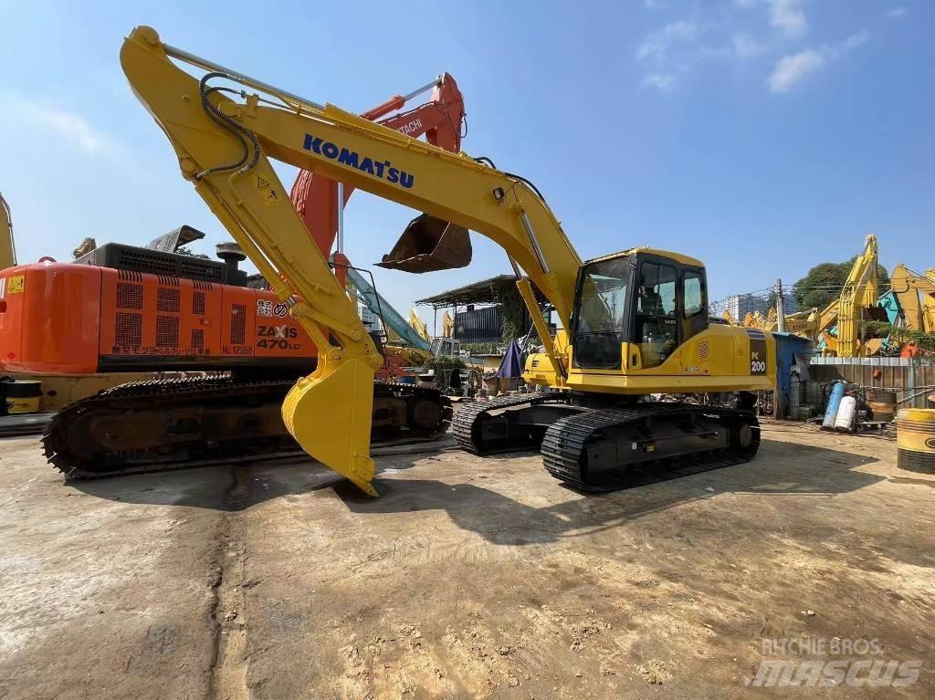 Komatsu PC 200-7 履带挖掘机